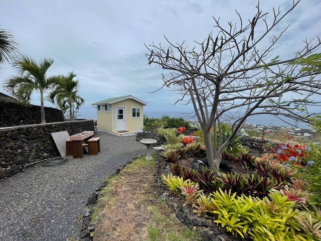 88-1978 Milolii Rd, Captain Cook, HI 96704 - view of yard with an outbuilding