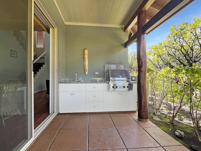 68-1125 Kaniku Dr Unit 1601, Kamuela, HI 96743 - view of patio / terrace featuring a sink