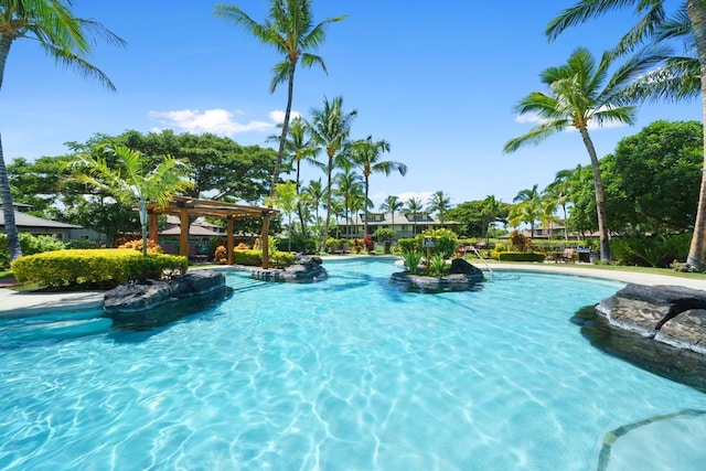 68-1122 Na Ala Hele Rd Unit H22, Kamuela, HI 96743 - community pool featuring a pergola
