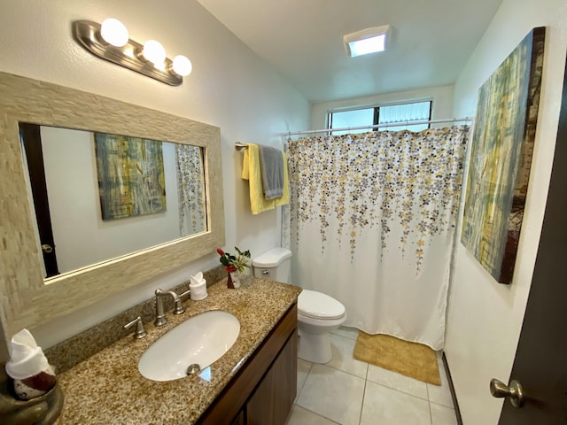 15-2037 24th Ave, Keaau, HI 96749 - full bath featuring toilet, vanity, tile patterned flooring, and curtained shower