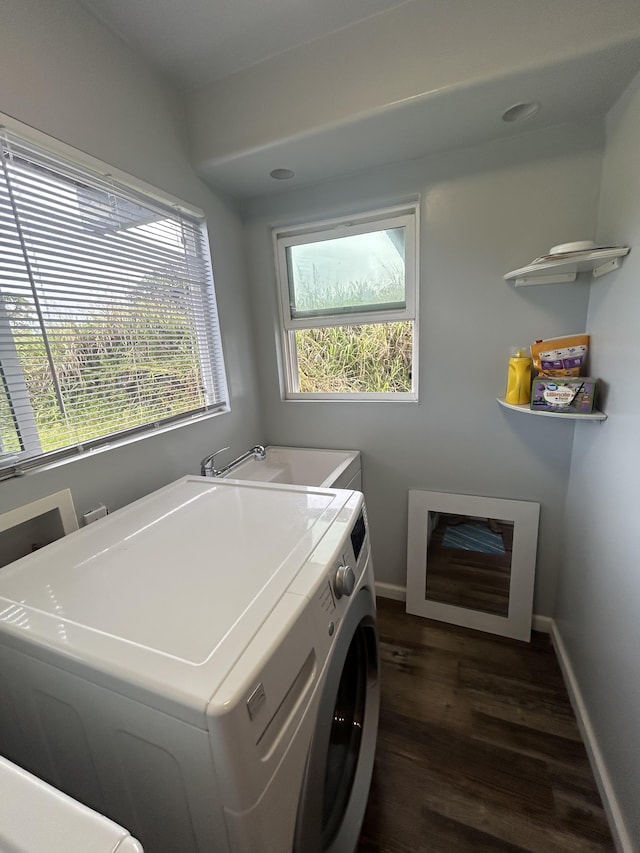 15-1688 18th Ave, Maia Keaau, HI 96749 - washroom featuring washer / dryer, dark wood-style floors, and baseboards