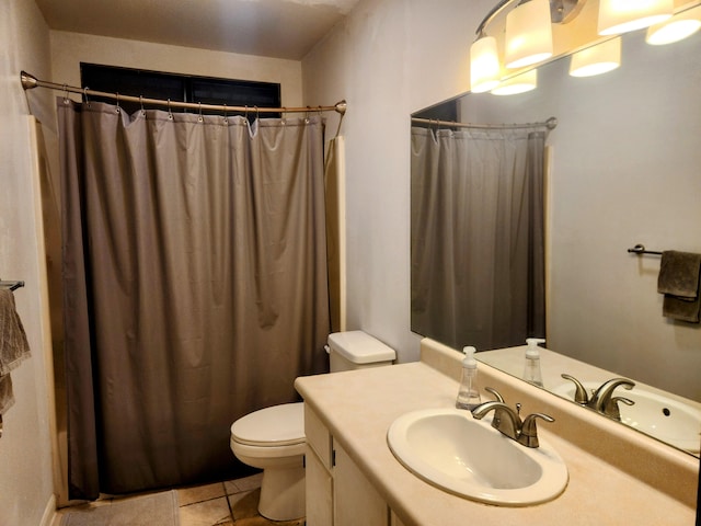 87-3207 Carissa Rd, Captain Cook, HI 96704 - full bathroom featuring toilet, vanity, tile patterned flooring, and curtained shower