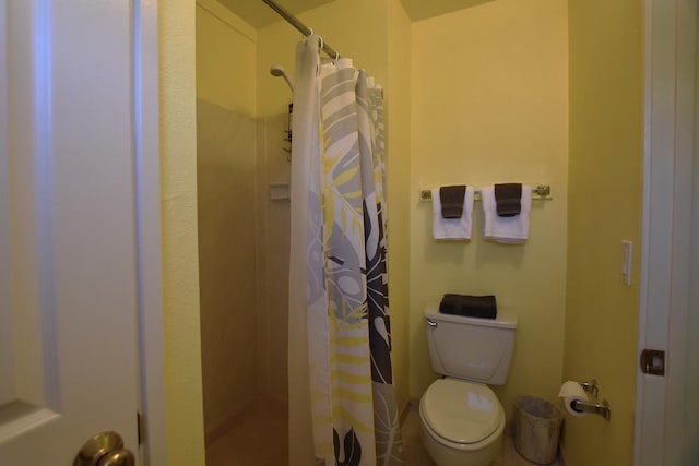 68-3840 Lua Kula St Unit D200, Waikoloa, HI 96738 - bathroom featuring toilet and a shower with curtain