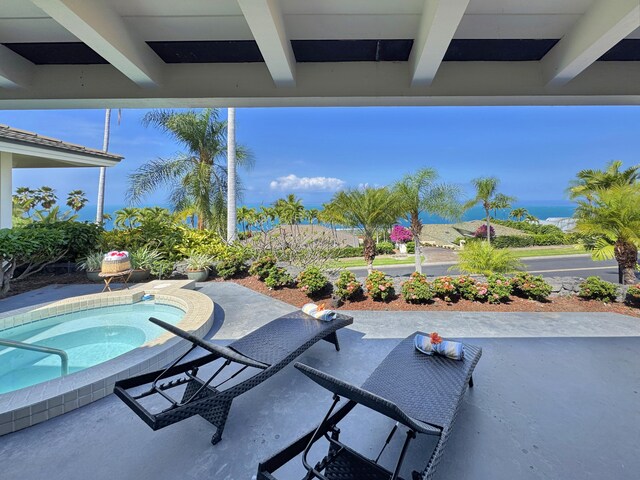 78-6825 Keaupuni St, Kailua-Kona, HI 96740 - view of patio with an in-ground hot tub