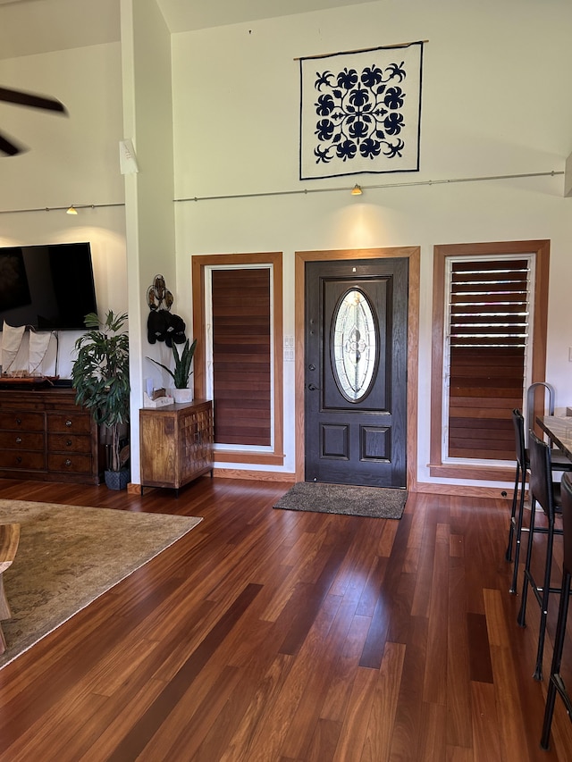 6670-G Kahuna Rd Unit 2, Kapaa, HI 96746 - entrance foyer with wood finished floors, ceiling fan, and a high ceiling