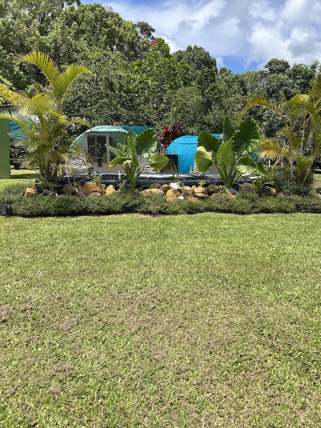 6670-G Kahuna Rd Unit 2, Kapaa, HI 96746 - view of grassy yard