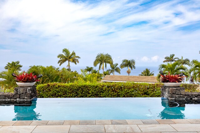 78-6846 Keaupuni St, Kailua-Kona, HI 96740 - view of swimming pool