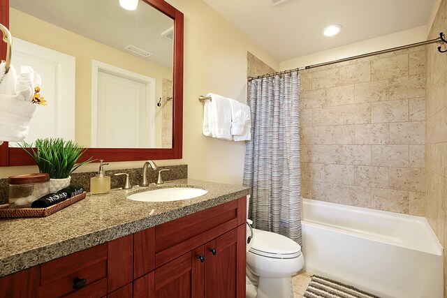 2611 Kiahuna Plantation Dr Unit 15G, Koloa, HI 96756 - full bath with vanity, toilet, and shower / tub combo