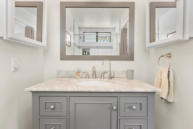 15-1988 1st Ave, Akala Keaau, HI 96749 - full bathroom featuring vanity