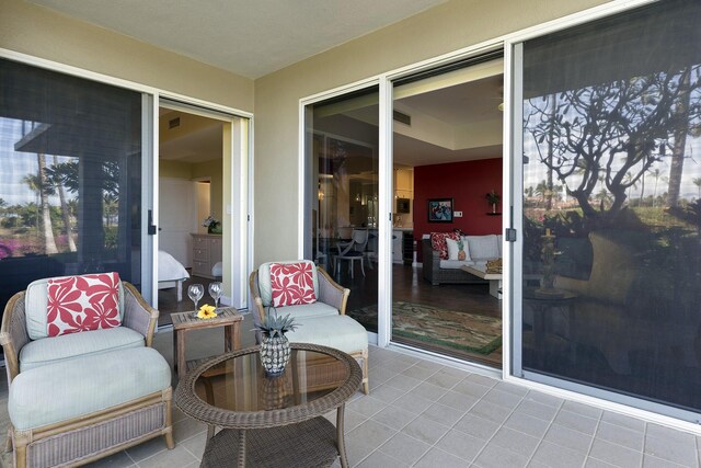 69-1010 Keana Pl Unit A104, Waikoloa, HI 96738 - view of sunroom / solarium