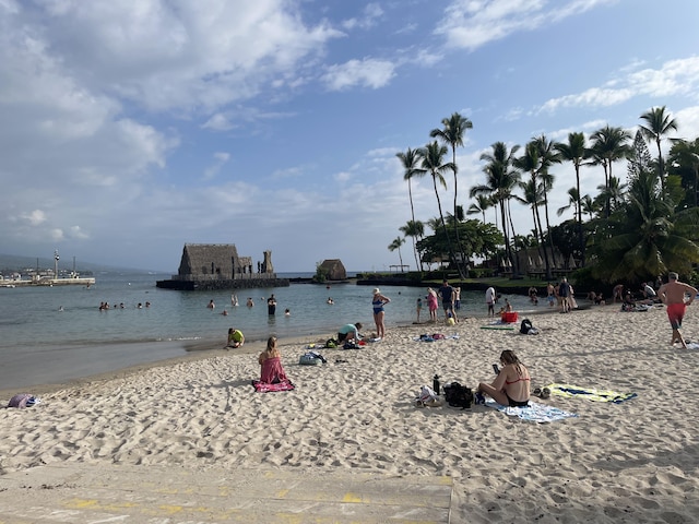 75-5680 Kuakini Hwy Unit 203, Kailua-Kona, HI 96740 - water view featuring local beach