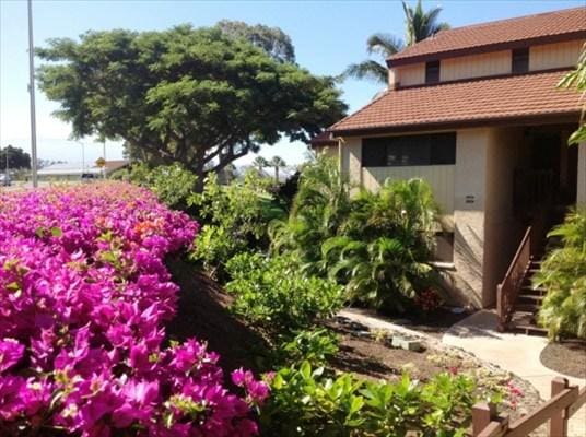 68-3840 Lua Kula St Unit H100, Waikoloa, HI 96738 - view of yard featuring stairway