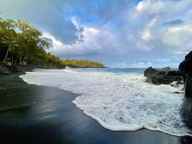 12-132 Kipuka, Pahoa, HI 96778 - water view with local beach