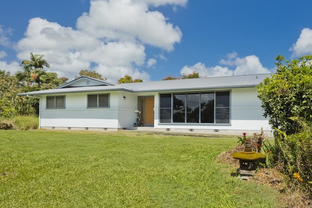 27-296 Kaieie Rd, Papaikou, HI 96781 - view of front of house with crawl space and a front lawn