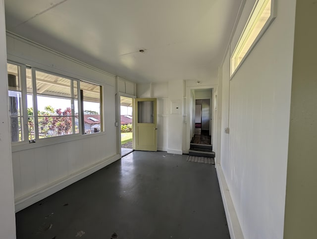 1249 W Kawailani St, Hilo, HI 96720 - view of unfurnished sunroom