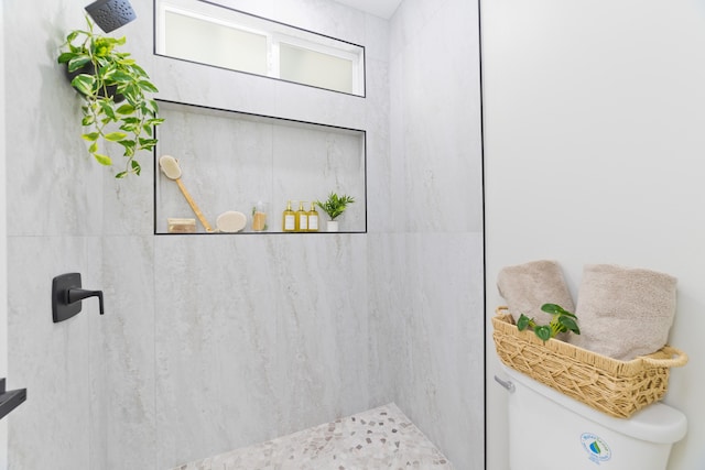 16-2050 Coconut Dr, Pahoa, HI 96778 - full bathroom featuring toilet and a tile shower