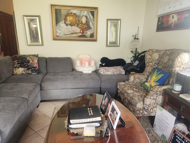 16-2126 Sugarcane Ln, Pahoa, HI 96778 - view of tiled living room