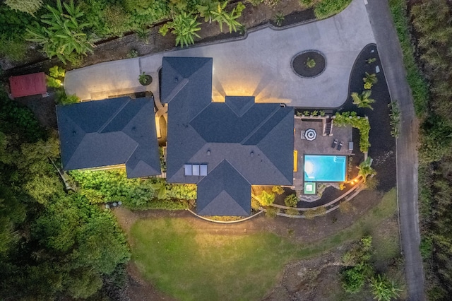 75-2620 Keopu Lani Rd, Holualoa, HI 96725 - view of subject property with a pool