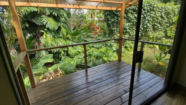 73-4692 Old Mamalahoa Hwy, Kailua-Kona, HI 96740 - view of wooden deck