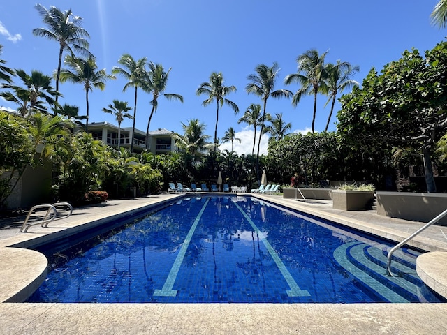 69-1010 Keana Pl Unit B101, Waikoloa, HI 96738 - community pool featuring a patio