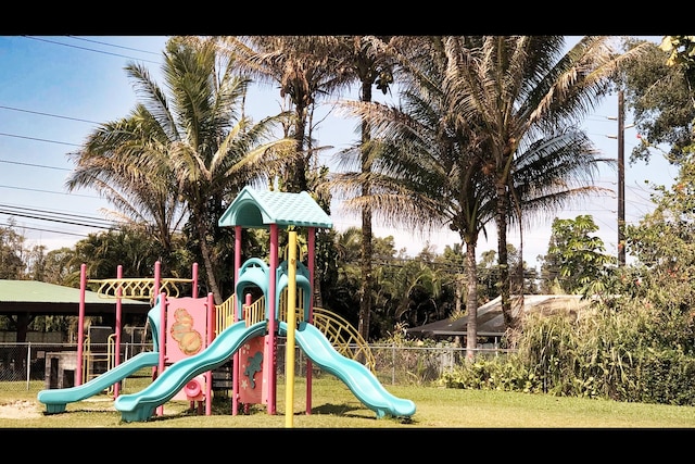 Sugarcane Ln, Pahoa, HI 96778