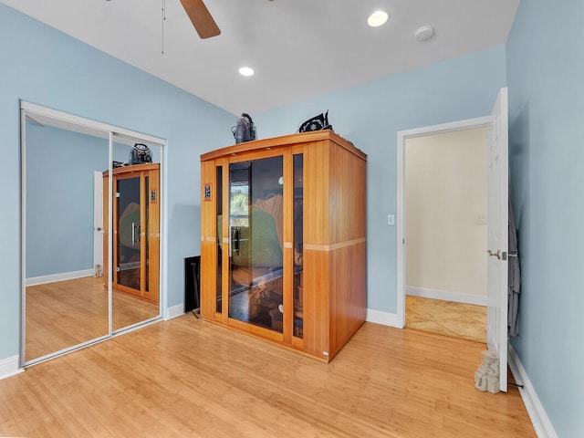 71-1371 Puu Kamanu Ln, Kailua-Kona, HI 96740 - unfurnished room with wood finished floors, ceiling fan, baseboards, and recessed lighting