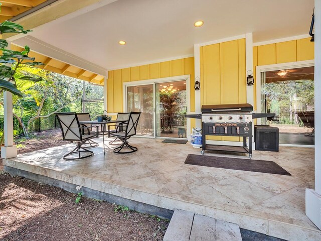 71-1371 Puu Kamanu Ln, Kailua-Kona, HI 96740 - view of patio / terrace with a grill and outdoor dining area