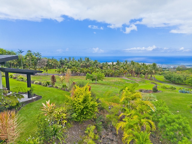 74-941 Kuni St, Kailua-Kona, HI 96740 - view of green lawn with a water view