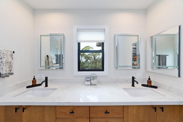 74-941 Kuni St, Kailua-Kona, HI 96740 - bathroom featuring double vanity