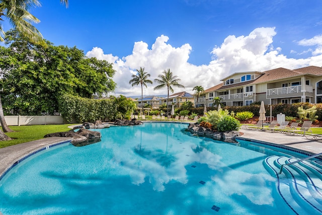 75-5919 Alii Dr Unit U23, Kailua-Kona, HI 96740 - view of community pool