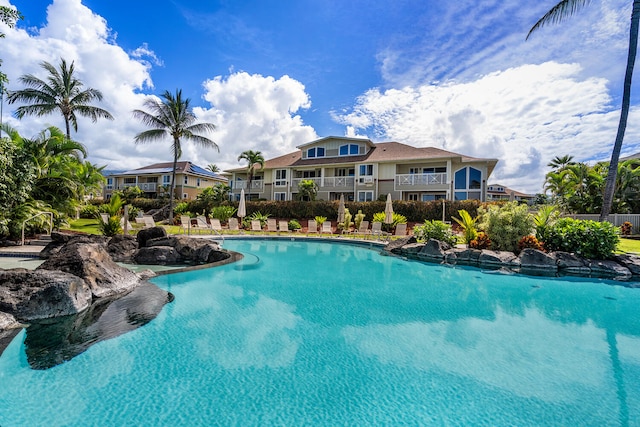 75-5919 Alii Dr Unit U23, Kailua-Kona, HI 96740 - view of community pool