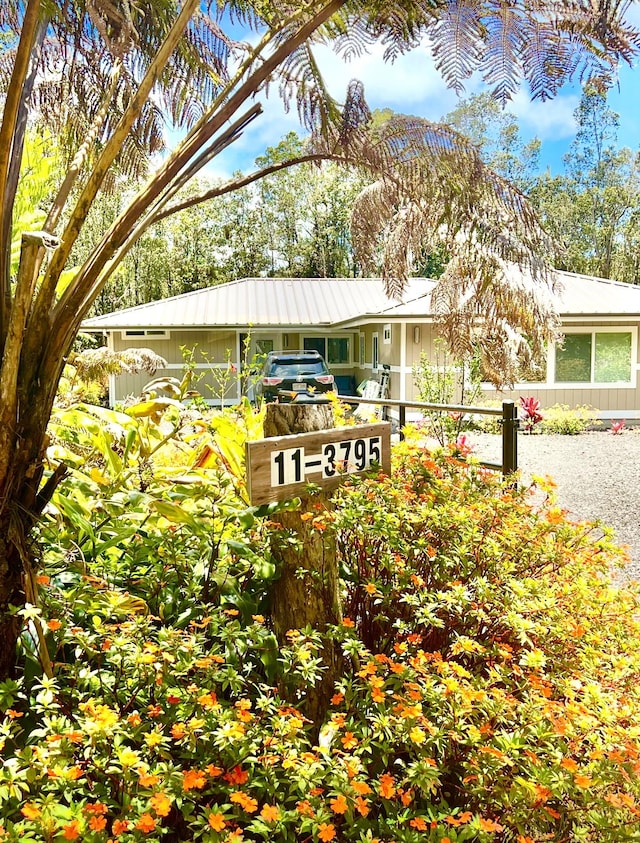 11-3795 2nd St, Volcano, HI 96785 - view of front of house