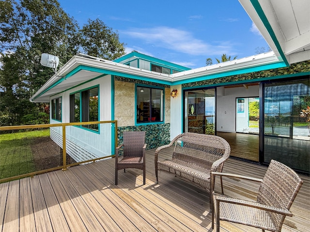 87-2814 Hawaii Belt Rd, Captain Cook, HI 96704 - view of wooden deck