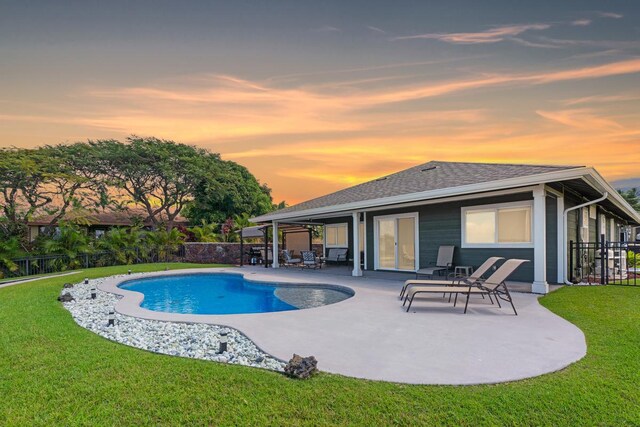 73-3725 Kaimalolo Pl, Kailua-Kona, HI 96740 - view of pool with a patio