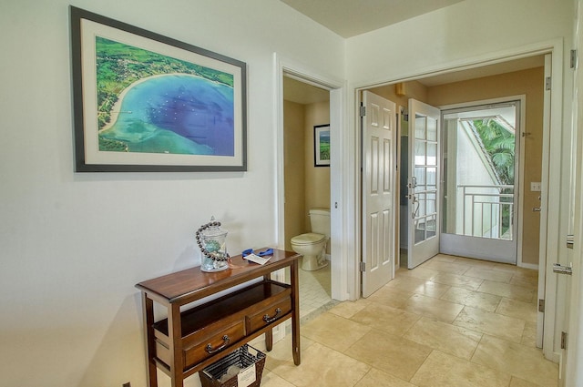 5250 Ka Haku Rd Unit 523, Princeville, HI 96722 - foyer featuring baseboards