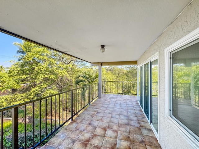 77-6311 Alii Dr Unit 301, Kailua-Kona, HI 96740 - view of balcony