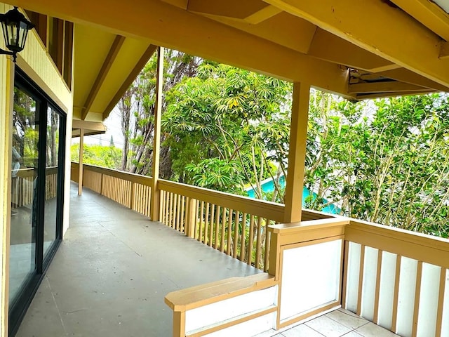 94-5826 Aouli Pl, Naalehu, HI 96772 - view of balcony