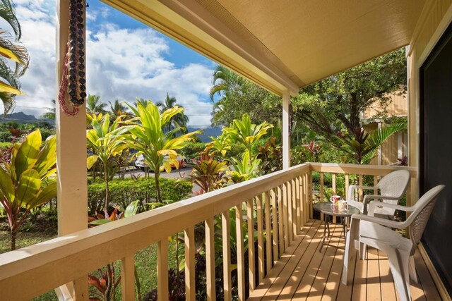 4800 Hanalei Plantation Rd Unit 9B, Princeville, HI 96722 - view of wooden terrace