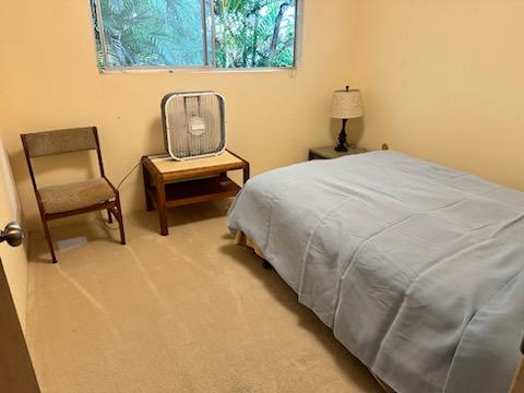74-5087 Kumakani St, Kailua-Kona, HI 96740 - bedroom featuring carpet flooring