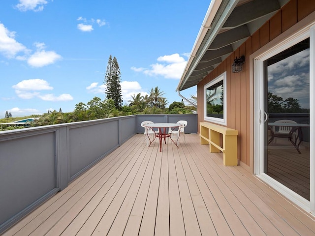 94-6543 Kamaoa Rd, Naalehu, HI 96772 - deck featuring outdoor dining space