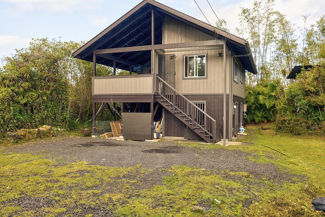 16-2159 Bamboo Dr, Pahoa, HI 96778 - back of house featuring stairway