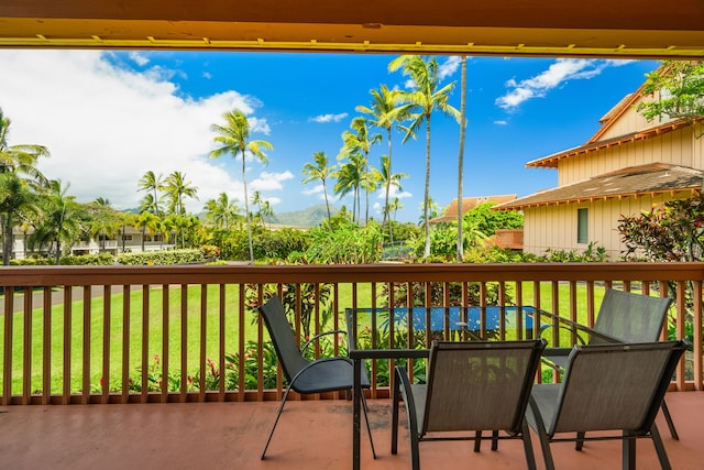 2370 Hoohu Rd Unit 712, Koloa, HI 96756 - balcony featuring outdoor dining space