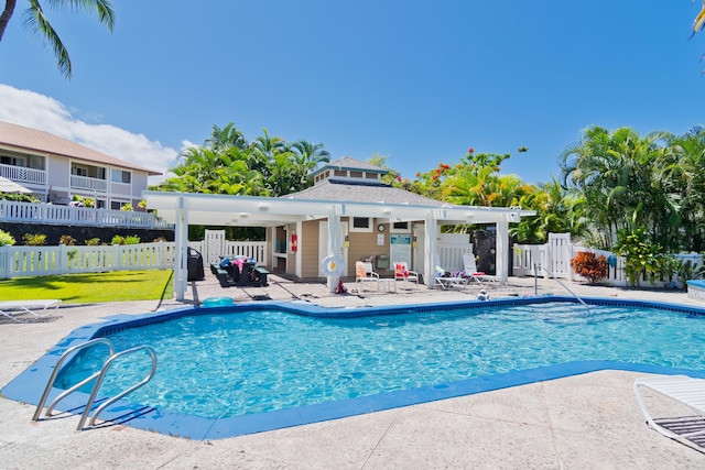 75-6081 Alii Dr Unit D104, Kailua-Kona, HI 96740 - view of swimming pool featuring a patio area