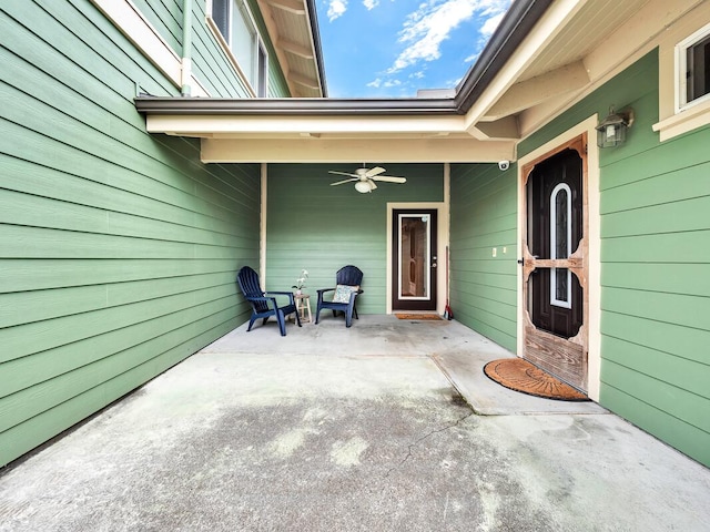 15-1545 27th Ave, Keaau, HI 96749 - property entrance featuring a patio and a ceiling fan