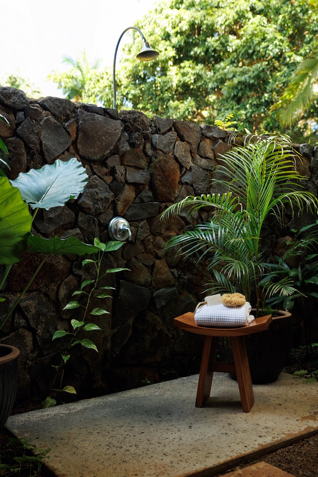 5-1105 Kuhio Hwy Unit A, Kilauea, HI 96754 - exterior view