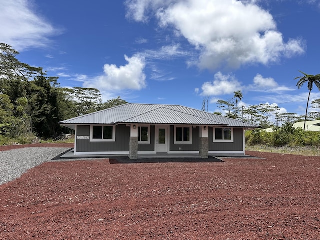 15-1987 27th Ave, Keaau, HI 96749 - view of front of house with covered porch and a metal roof