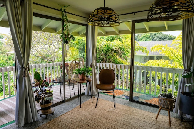 3057 Poipu Rd Unit C10, Koloa, HI 96756 - sunroom with beam ceiling