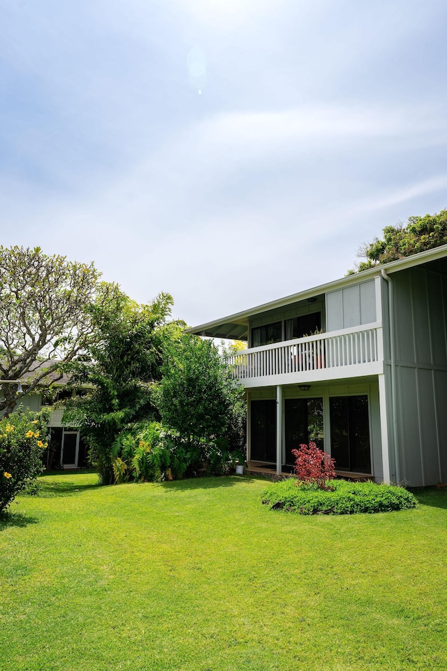 3057 Poipu Rd Unit C10, Koloa, HI 96756 - view of green lawn featuring a balcony