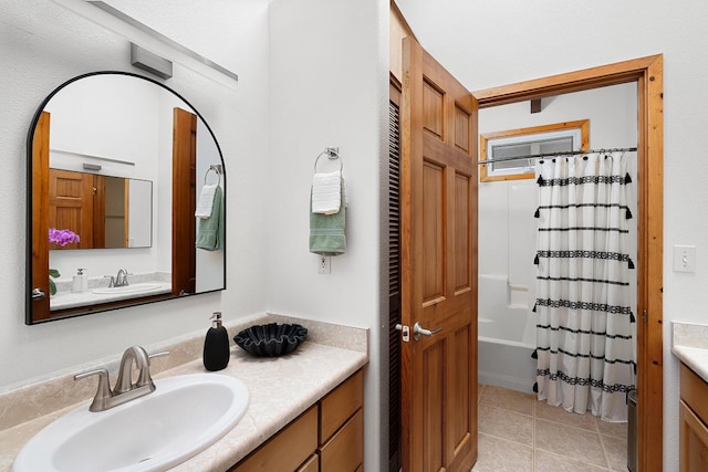 28-811 Akaka Falls Rd, Honomu, HI 96728 - bathroom featuring vanity, tile patterned floors, and shower / tub combo