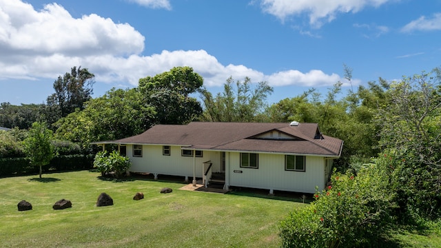 4085-B Noho Rd, Koloa, HI 96756 - back of property with a yard
